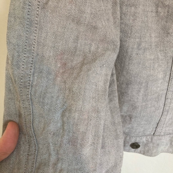 Rag and Bone Beautiful Light Wash Gray Denim Jacket   (4) - Picture 6 of 10